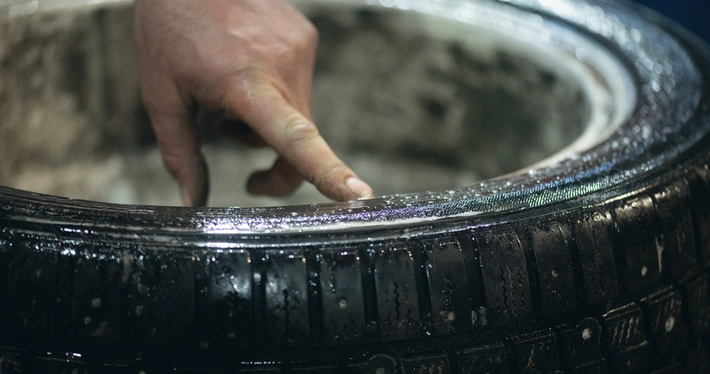Image of How to Fix a Tyre That’s Leaking From the Rim