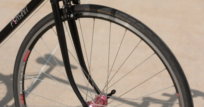 Image of What Is a Clincher Tyre? Bike Tyre Types Explained