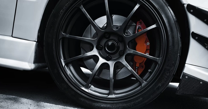 Image of What Is an Alloy Wheel and How It Affects Vehicle Weight