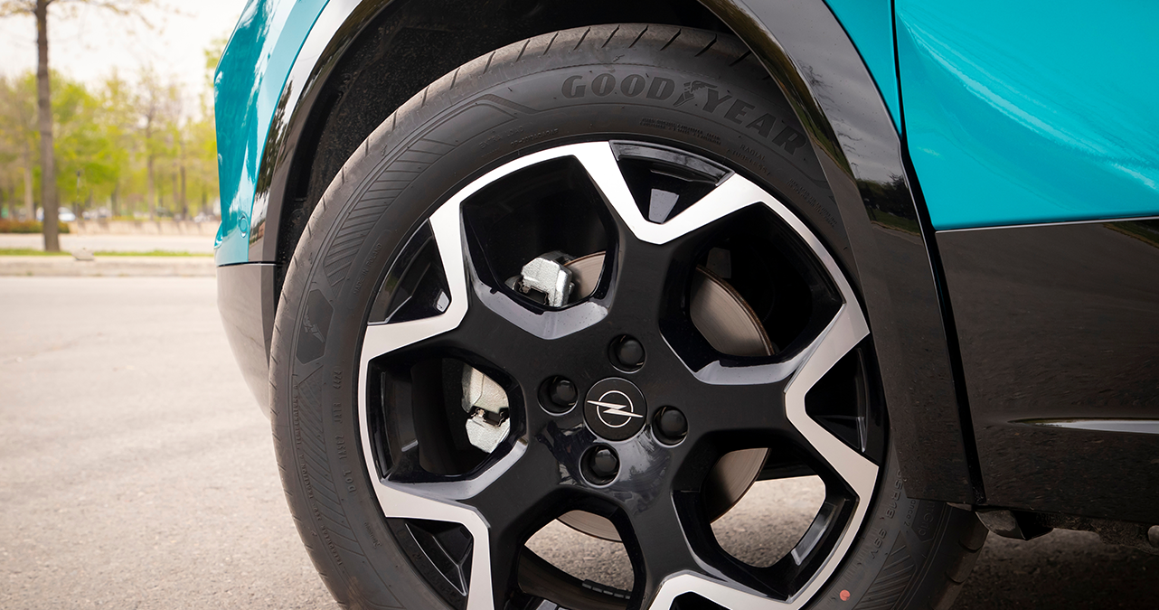 Image of Goodyear vs Continental: Best Tyres for UK Drivers?